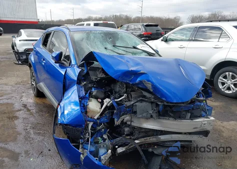 2020 Toyota C-Hr Xle из США, поврежденный, VIN NMTKHMBXXLR103543